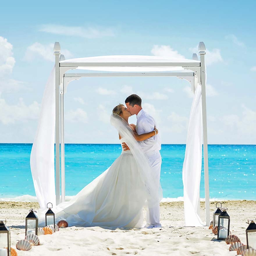 6 Stunning Wedding Locations at Sandals Resorts | Wedding Ideas